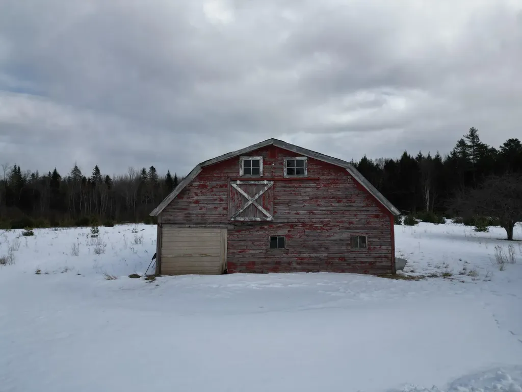 339 Houlton Road Molunkus Twp ME 04459