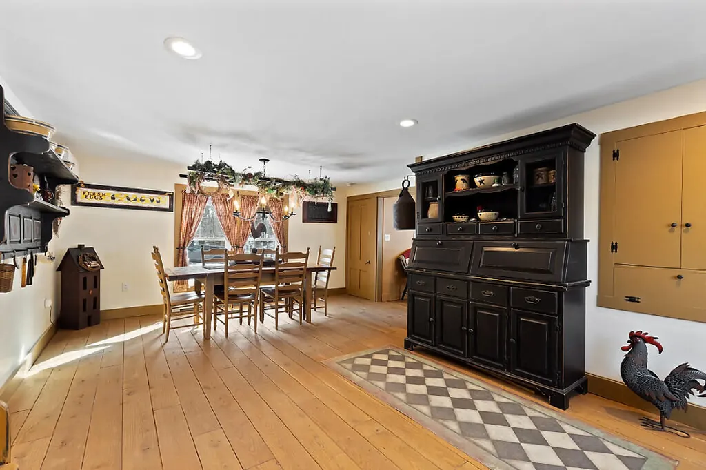 13 Cooper Road Chesterville ME 04938