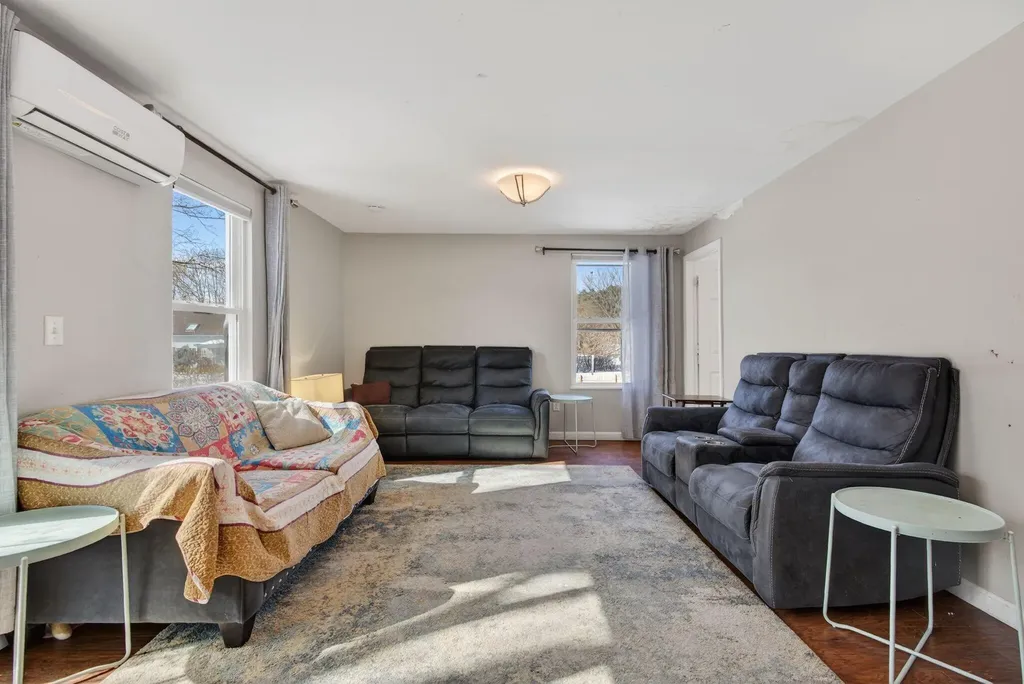 3 Fairlawn Avenue Lewiston ME 04240
