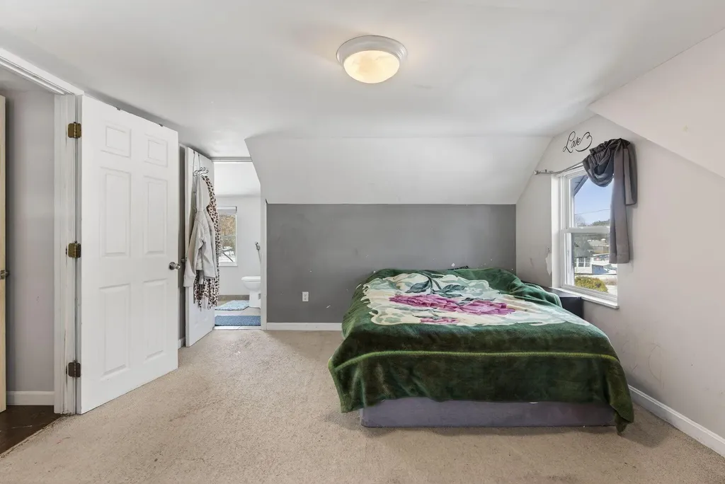 3 Fairlawn Avenue Lewiston ME 04240
