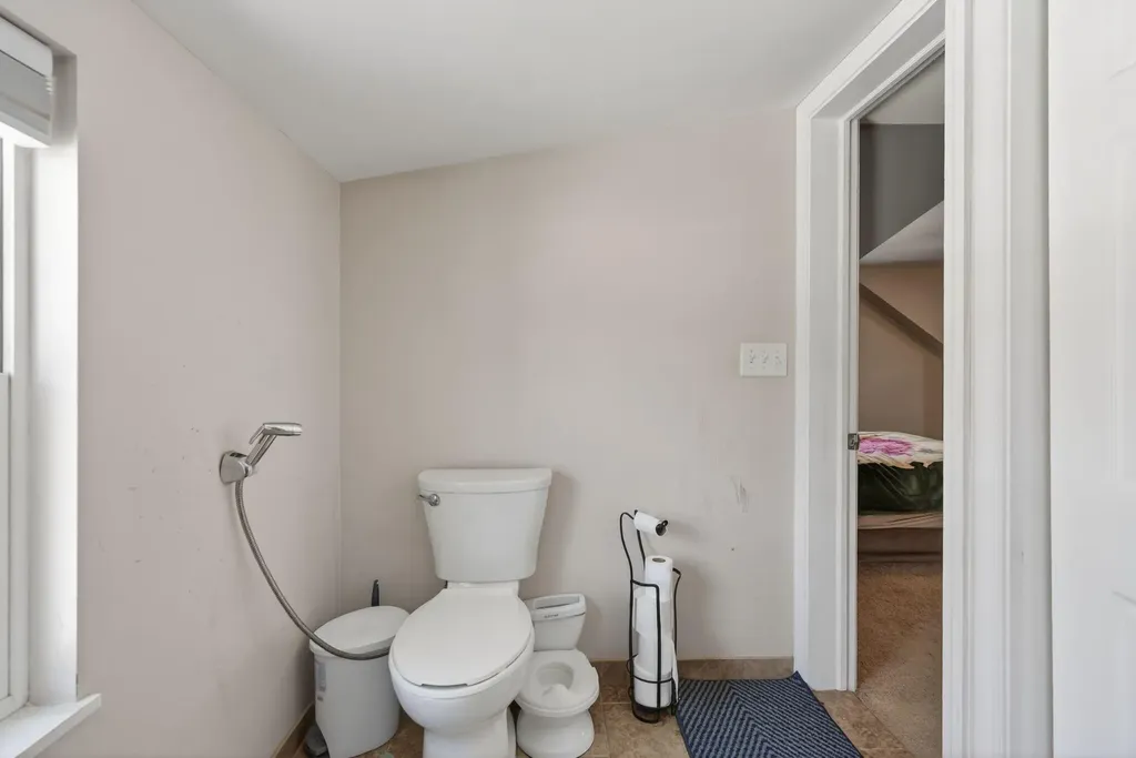 3 Fairlawn Avenue Lewiston ME 04240