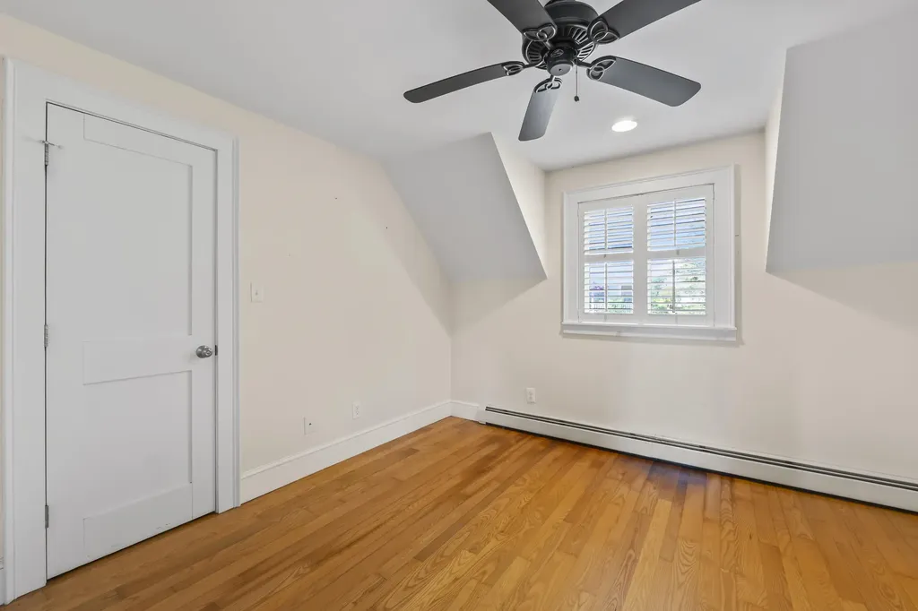 19 Hugh Av Hugh Avenue Harpswell ME 04003