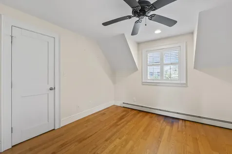 19 Hugh Av Hugh Avenue Harpswell ME 04003