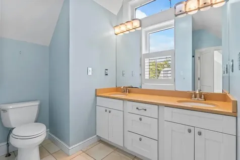 19 Hugh Av Hugh Avenue Harpswell ME 04003