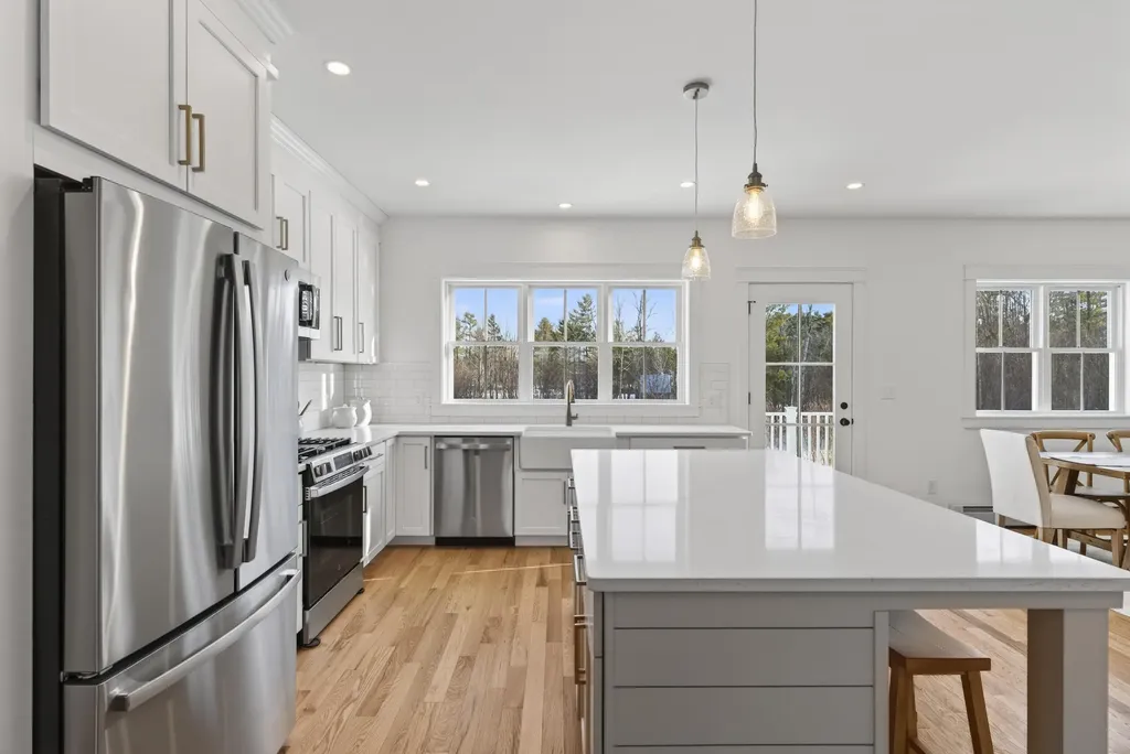 12 Holbrook Farms Way Scarborough ME 04074