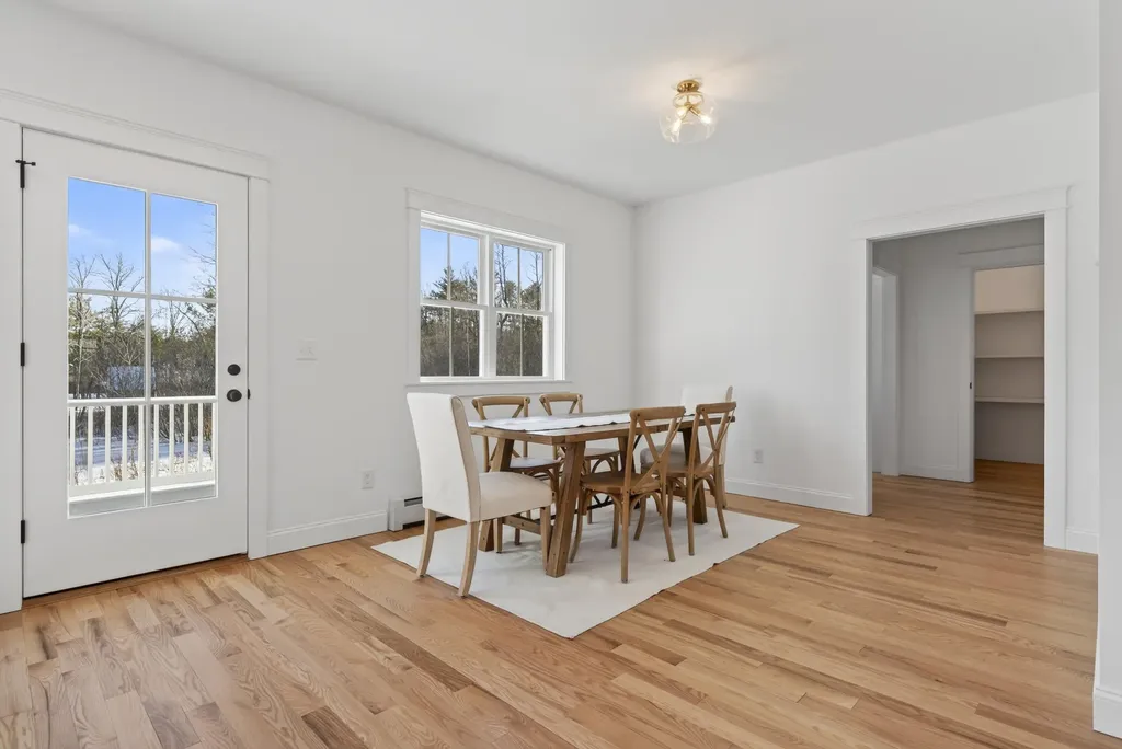 12 Holbrook Farms Way Scarborough ME 04074