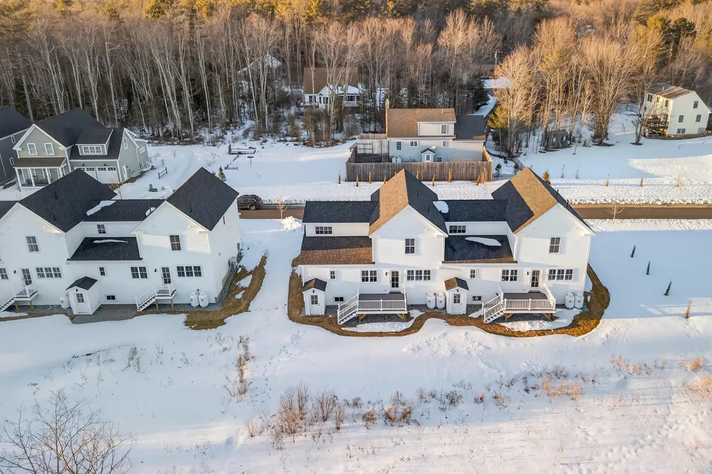 12 Holbrook Farms Way Scarborough ME 04074