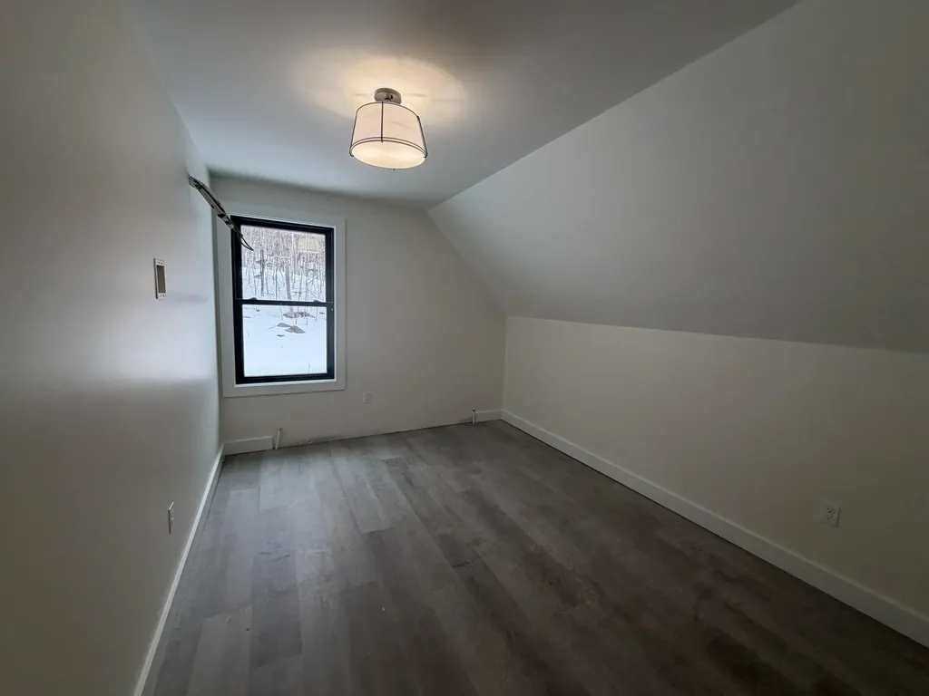 22 Keystone Drive Newry ME 04261