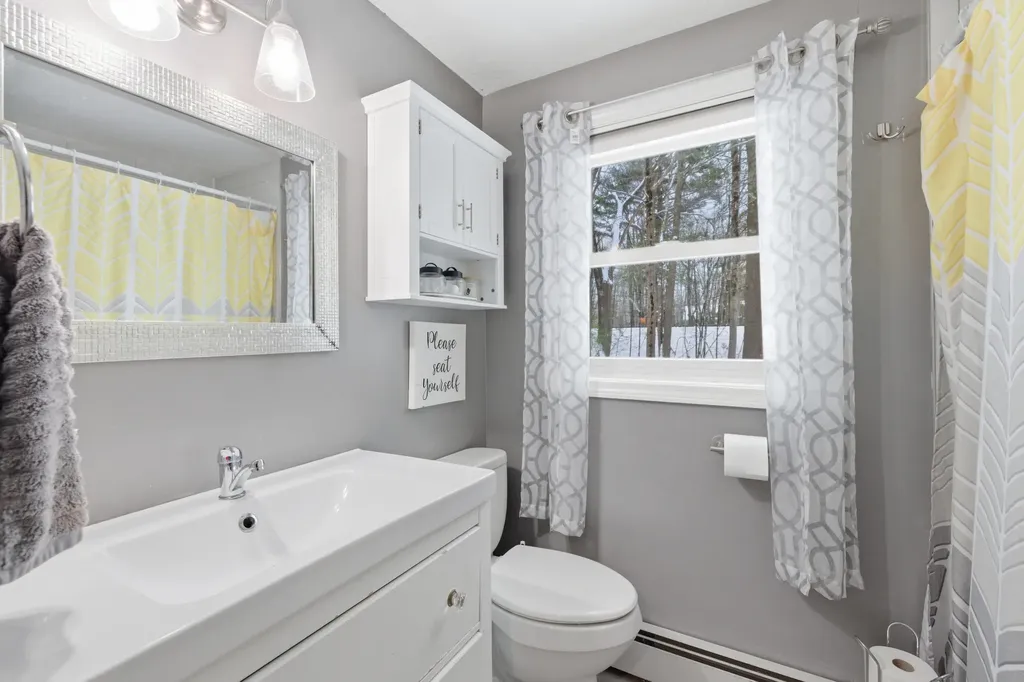 3 Clarkdale Road Kennebunk ME 04043