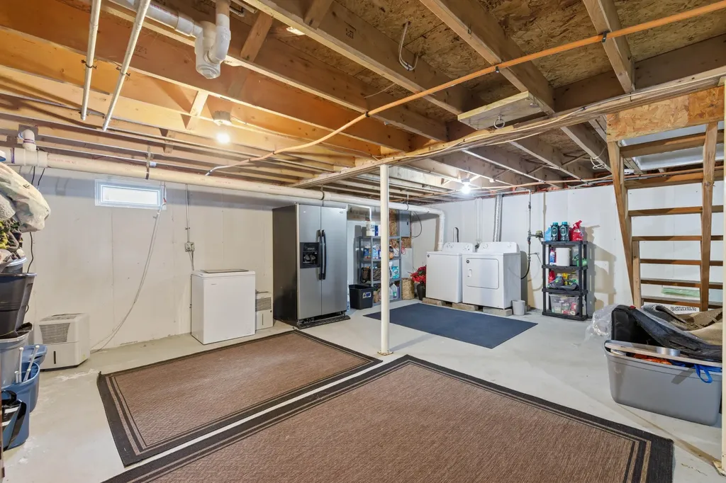 3 Clarkdale Road Kennebunk ME 04043
