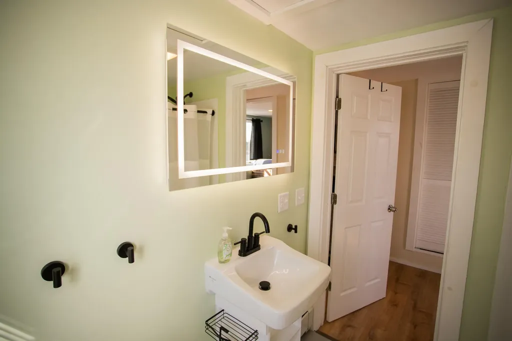 166 York Street Bangor ME 04401