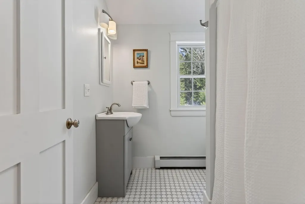 309 Blanchard Road Cumberland ME 04021