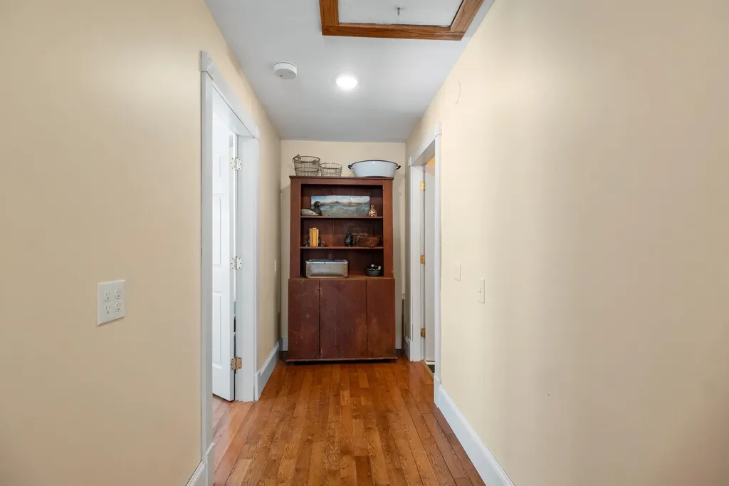 31-33 Booker Street Thomaston ME 04861