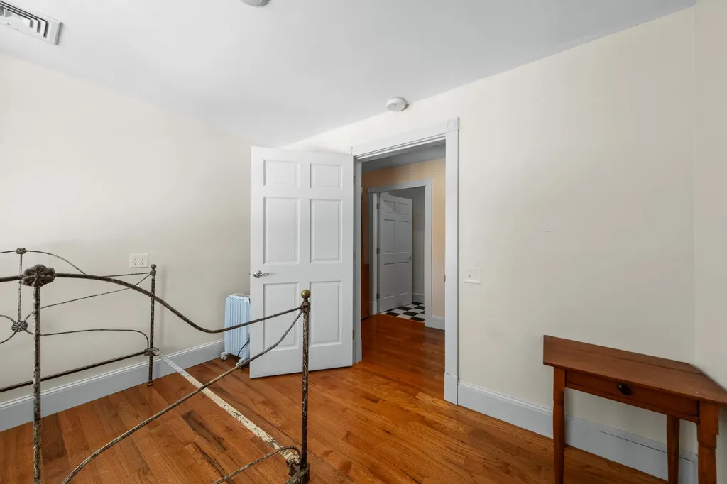 31-33 Booker Street Thomaston ME 04861