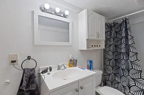 42 Carey Lane Waterville ME 04901