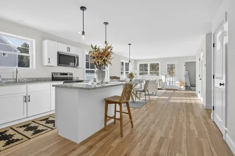 17 Feldspar Lane Cumberland ME 04021