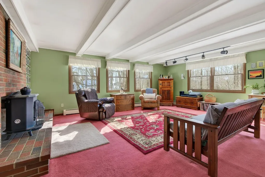 10 Hilltop Drive Old Orchard Beach ME 04064
