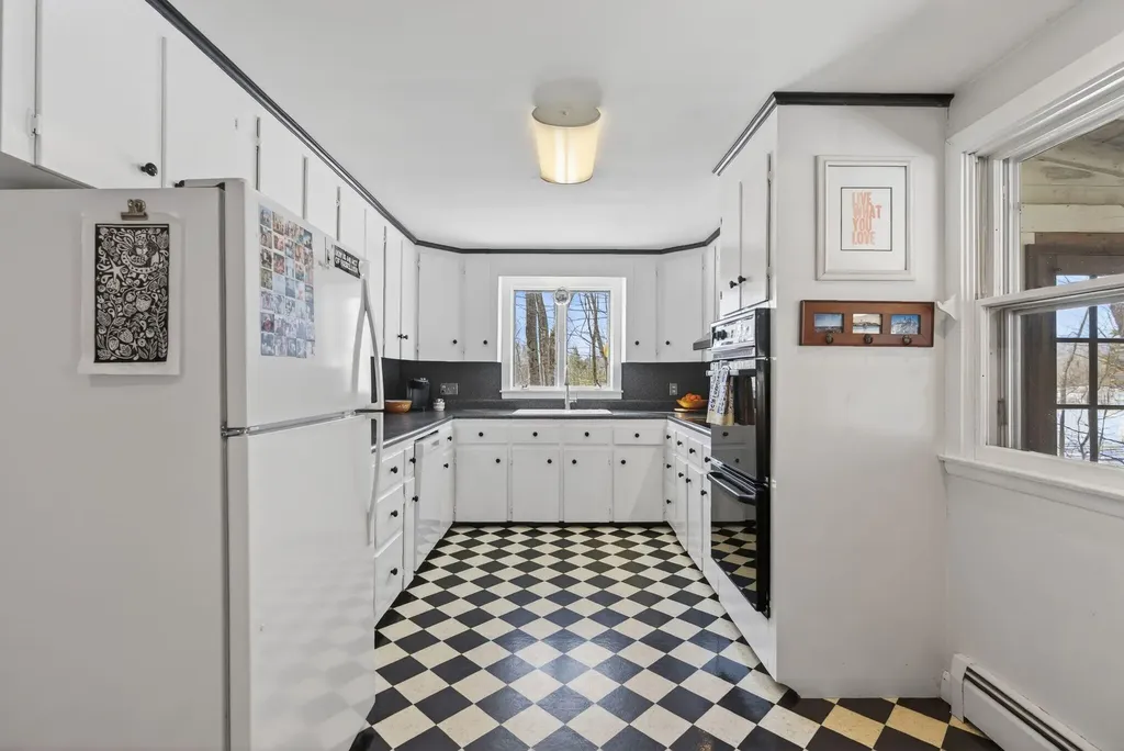 10 Hilltop Drive Old Orchard Beach ME 04064