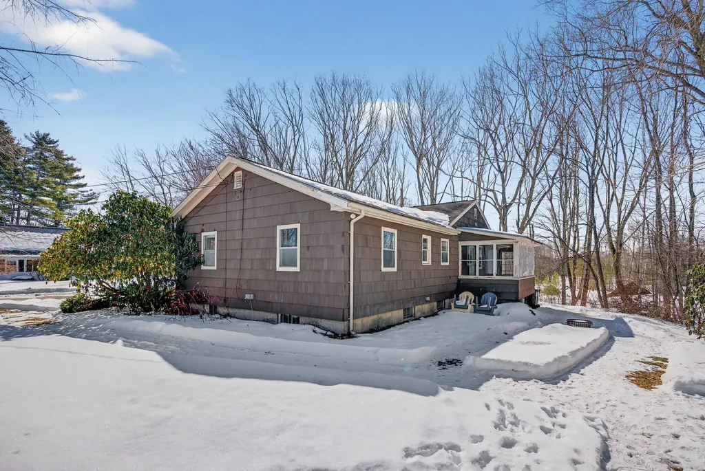10 Hilltop Drive Old Orchard Beach ME 04064