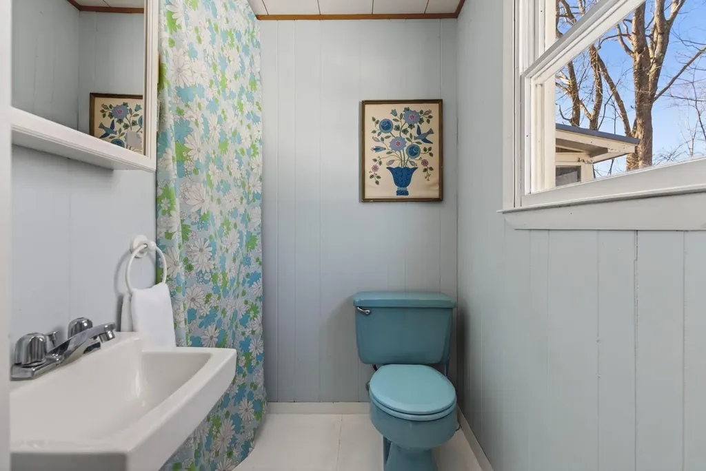 10 Hilltop Drive Old Orchard Beach ME 04064