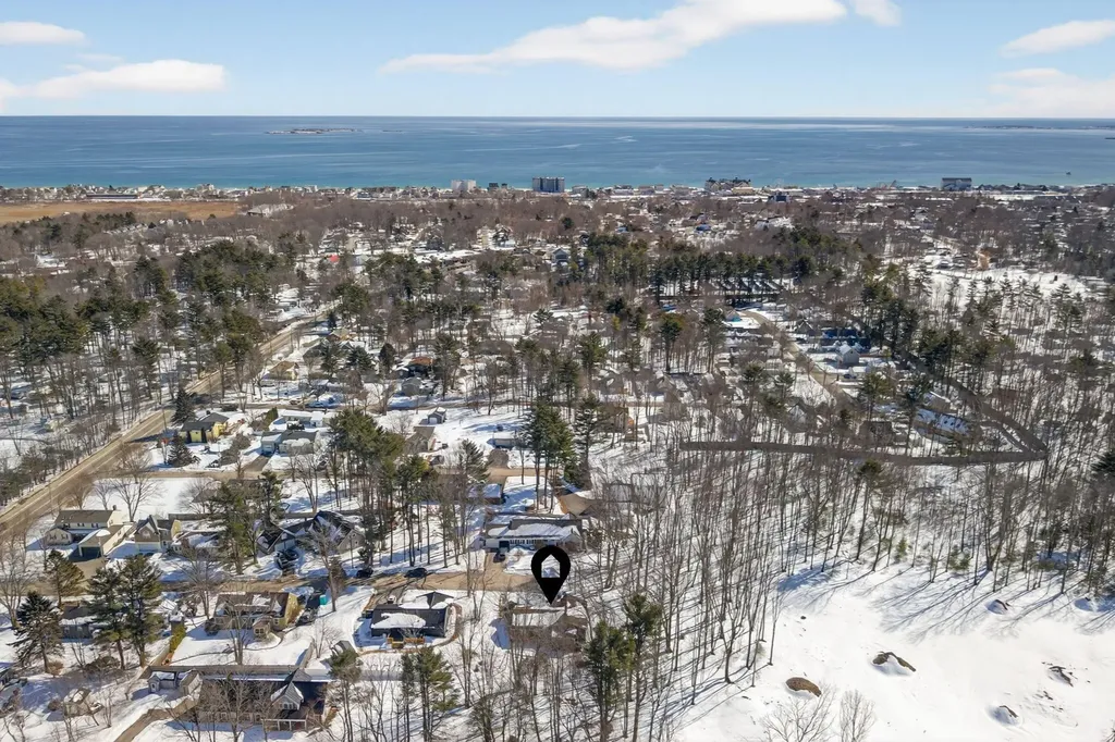 10 Hilltop Drive Old Orchard Beach ME 04064