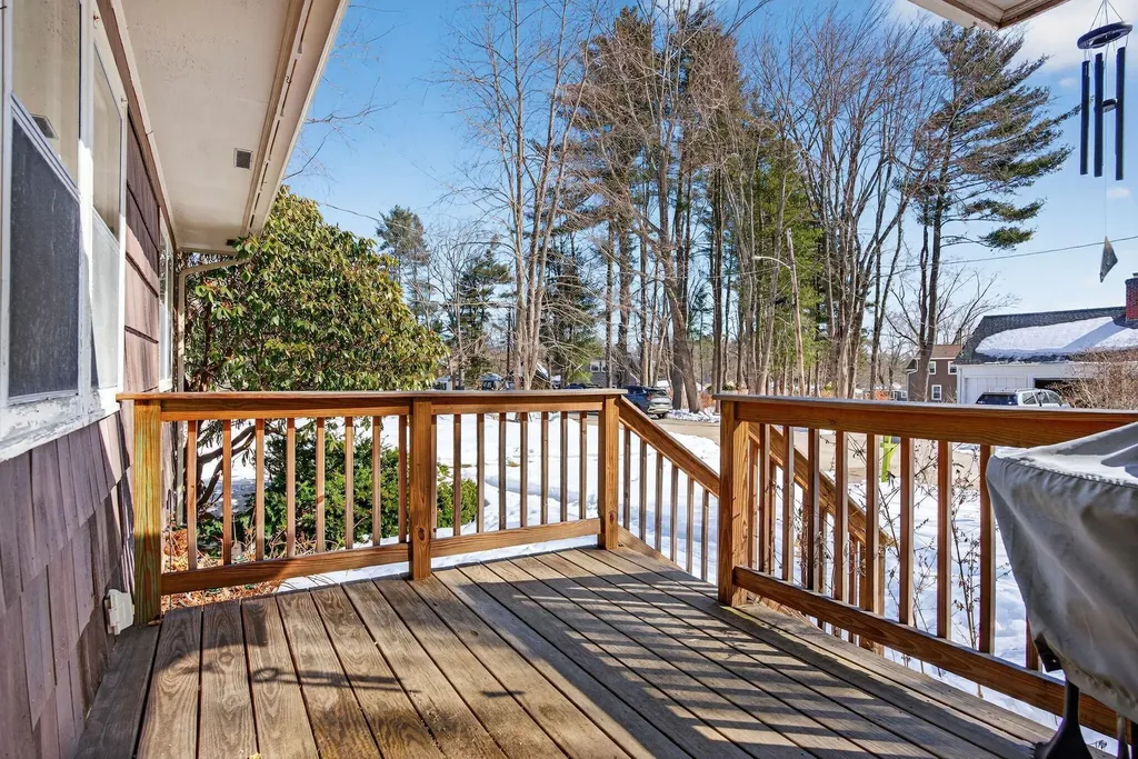 10 Hilltop Drive Old Orchard Beach ME 04064