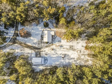 52 Birch Point Road Freeport ME 04032