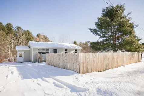 127 Meadow Lane Farmington ME 04938
