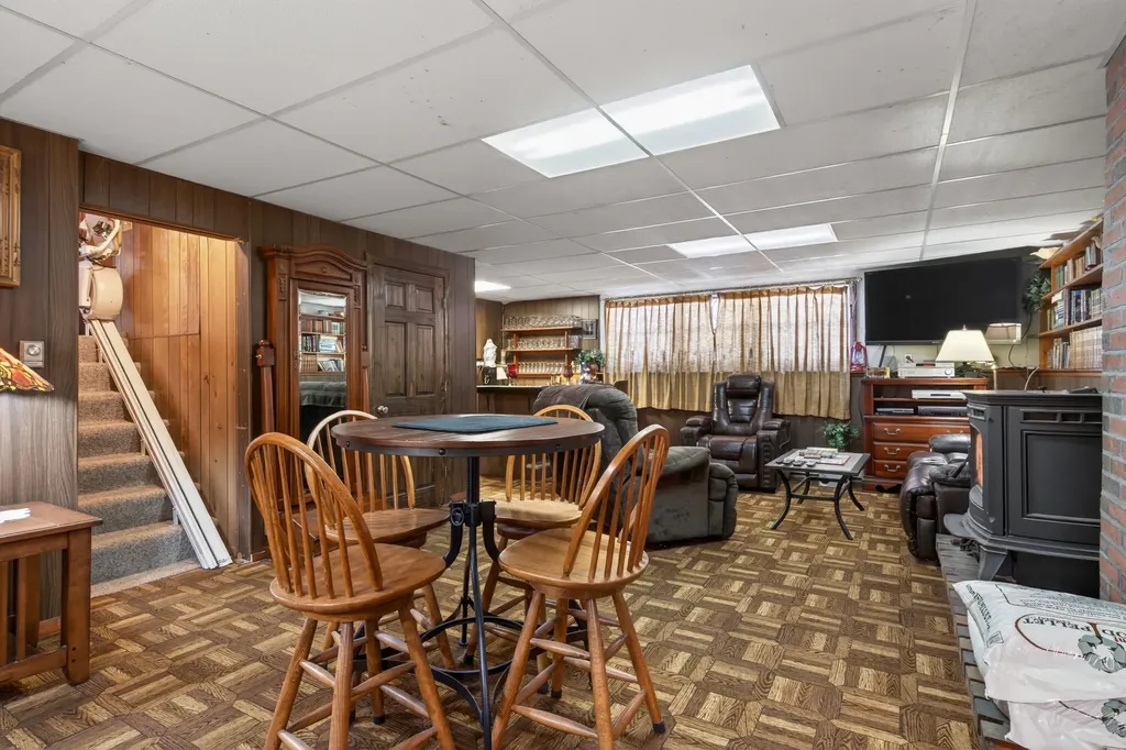 10 Butler Drive Lewiston ME 04240