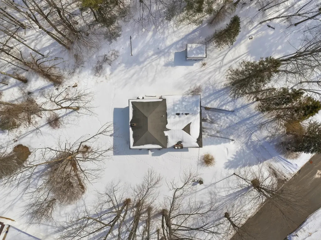 10 Butler Drive Lewiston ME 04240