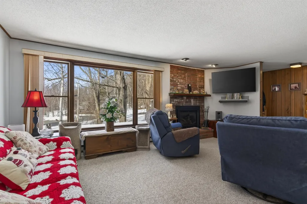 10 Butler Drive Lewiston ME 04240