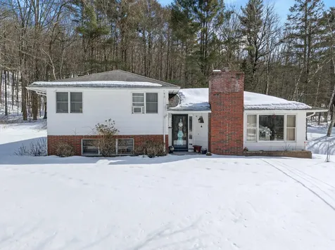 10 Butler Drive Lewiston ME 04240
