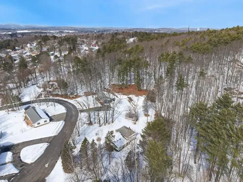 10 Butler Drive Lewiston ME 04240