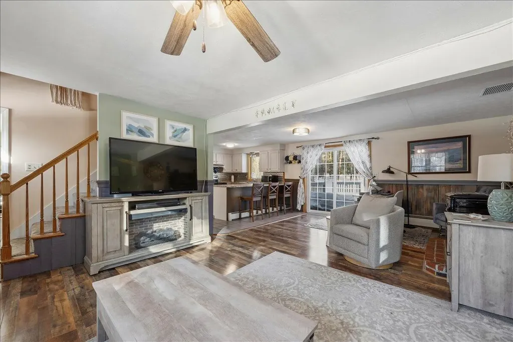 5 Heidi Street Sanford ME 04083