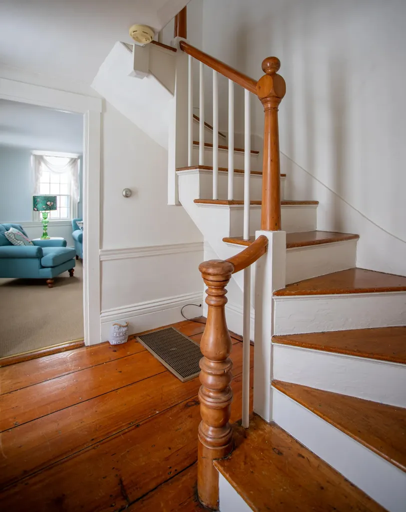5 School Street Kennebunkport ME 04046