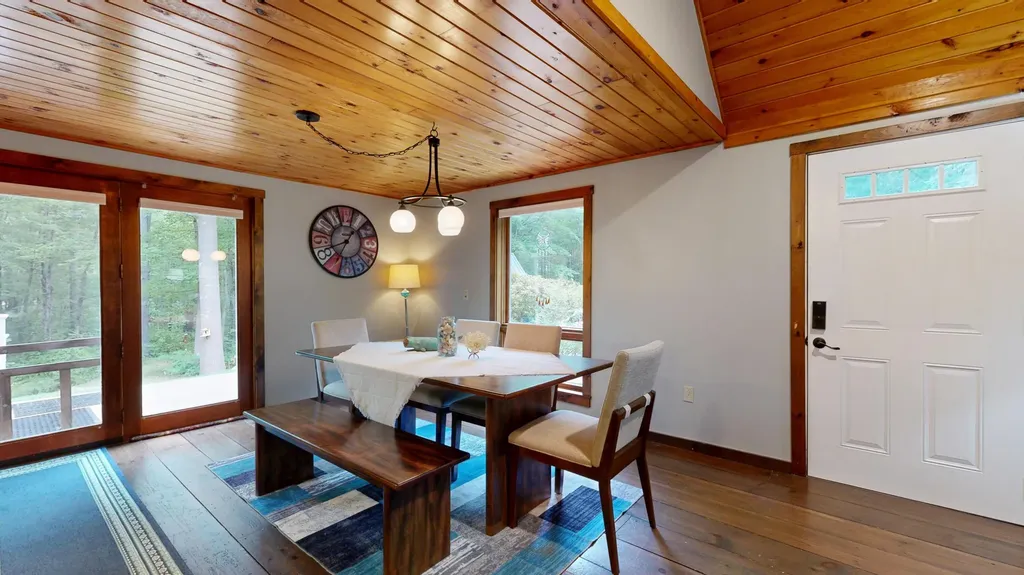 16 Shady Lane Jefferson ME 04348