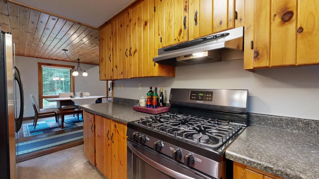 16 Shady Lane Jefferson ME 04348