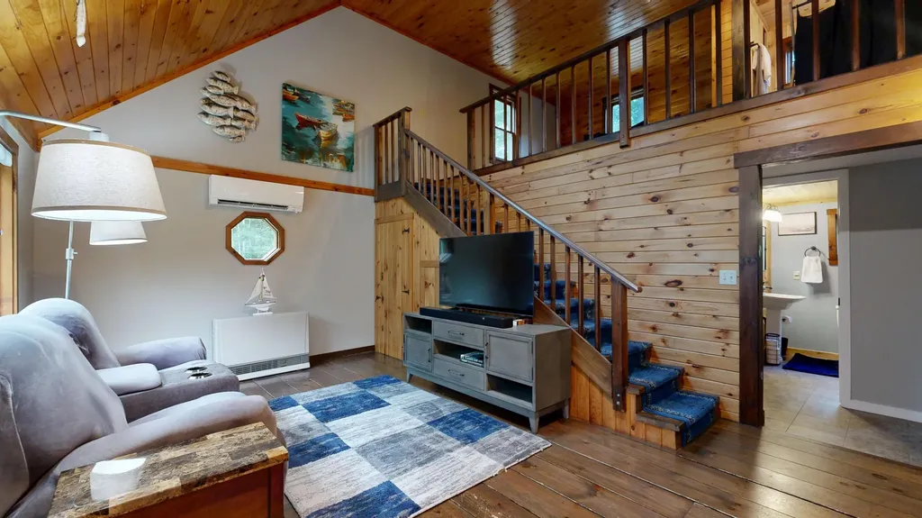 16 Shady Lane Jefferson ME 04348