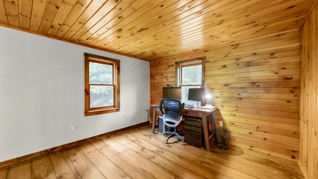 16 Shady Lane Jefferson ME 04348