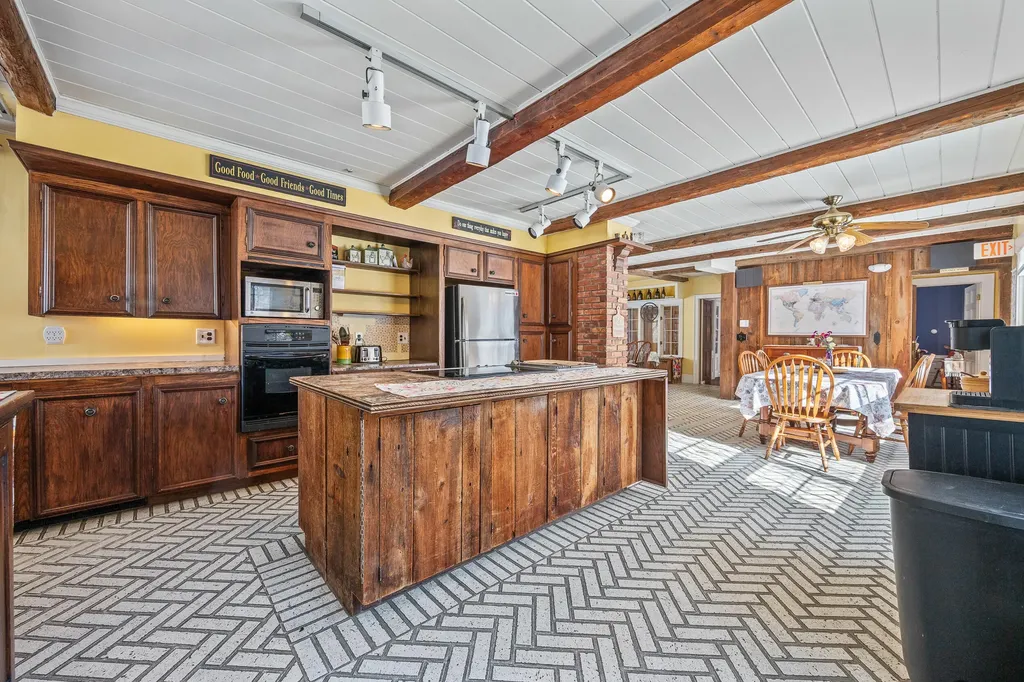 27 Elm Street Fryeburg ME 04037