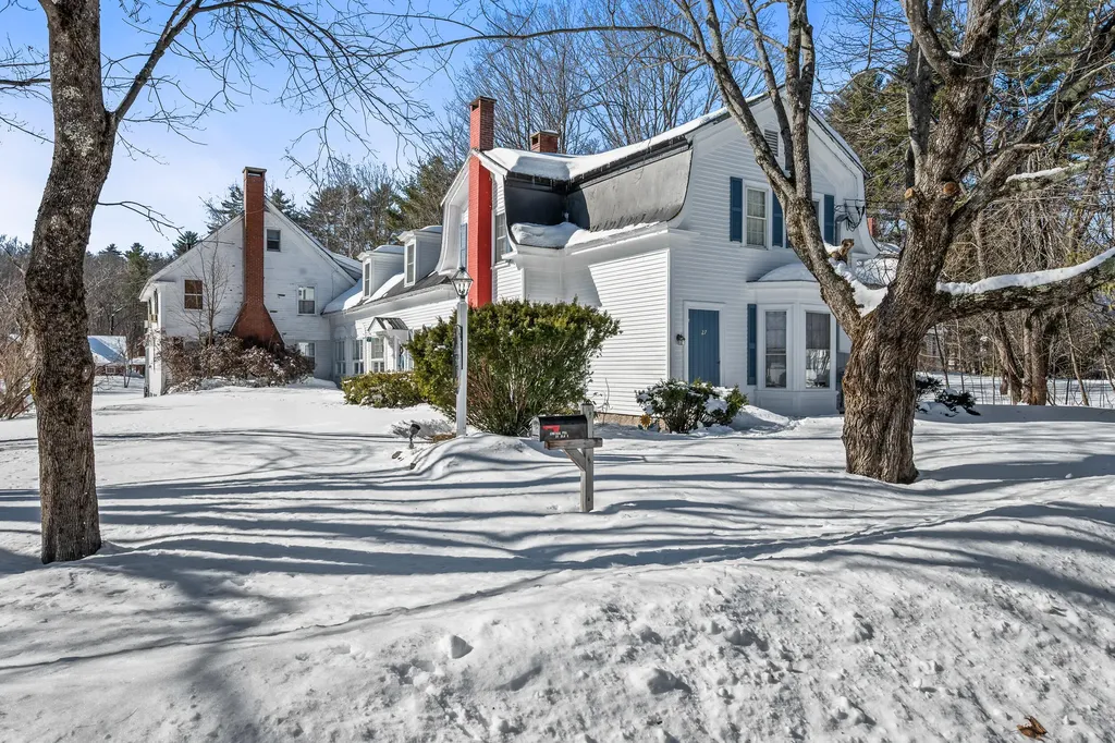 27 Elm Street Fryeburg ME 04037