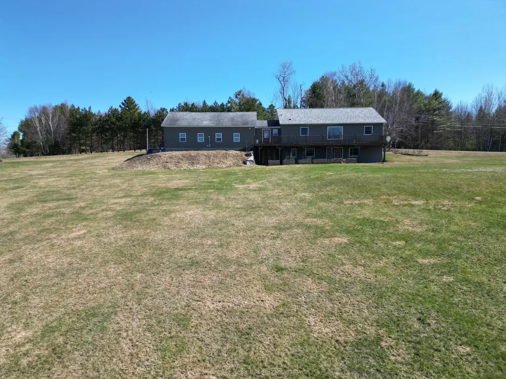303 Phinney Farm Road Lincoln ME 04457