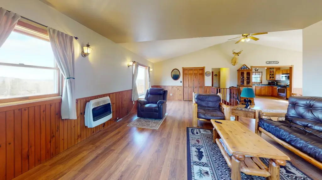 303 Phinney Farm Road Lincoln ME 04457