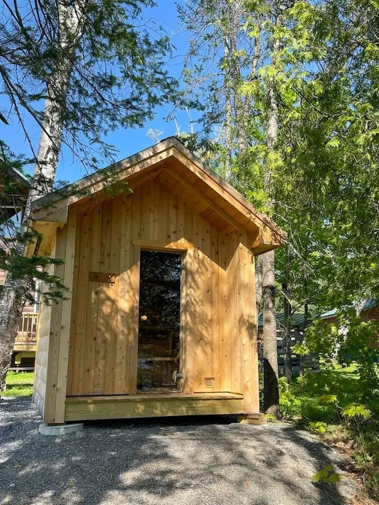 15 Lakefront Lane Rangeley ME 04970