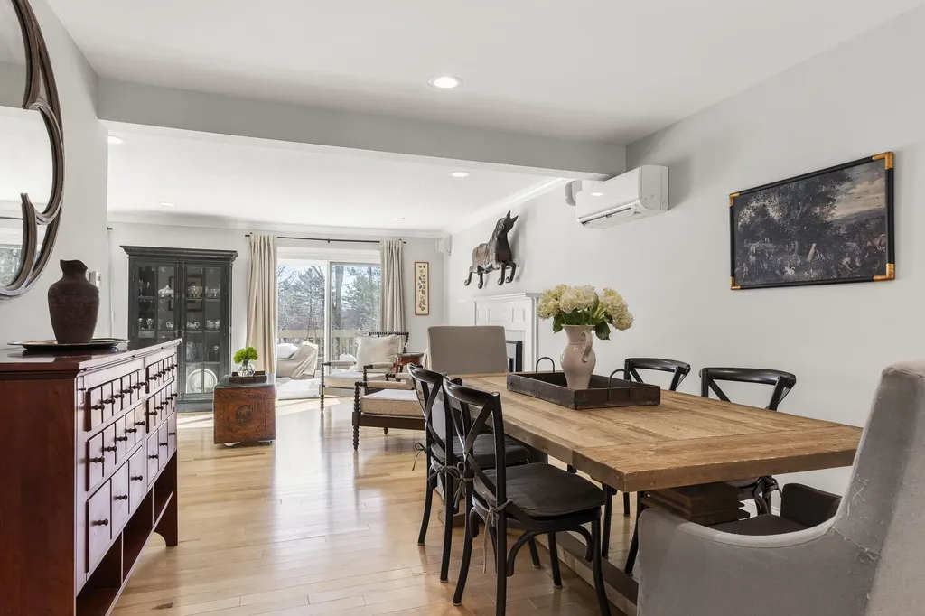 37 Wildwood Drive Cape Elizabeth ME 04107