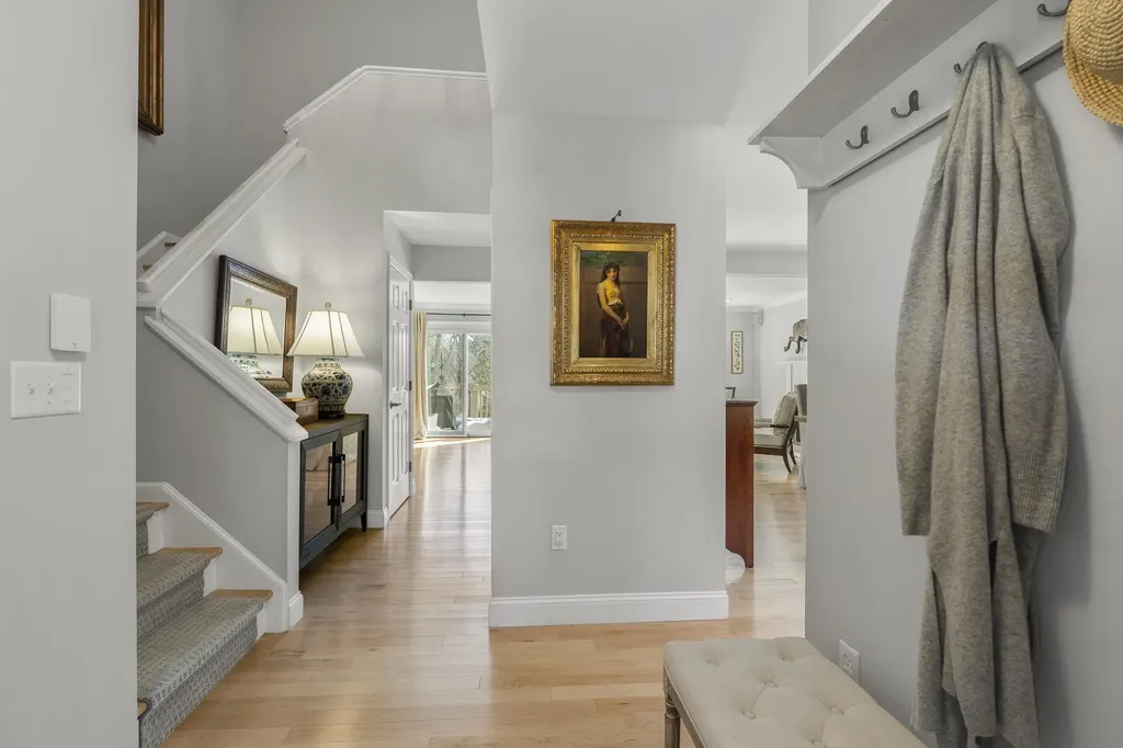 37 Wildwood Drive Cape Elizabeth ME 04107