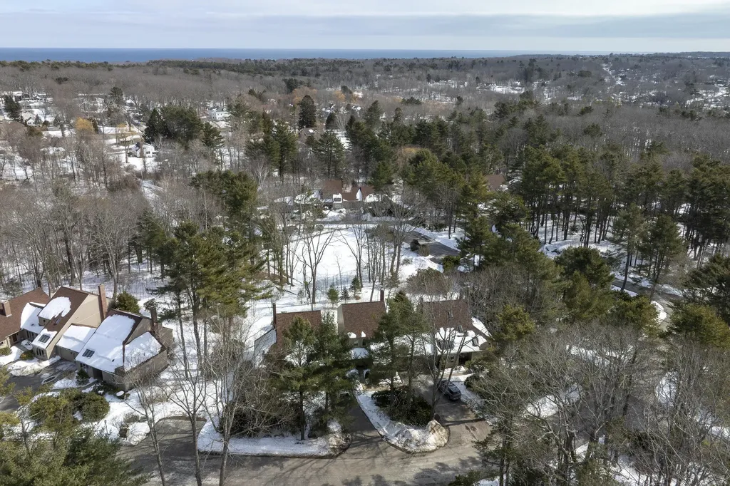 37 Wildwood Drive Cape Elizabeth ME 04107