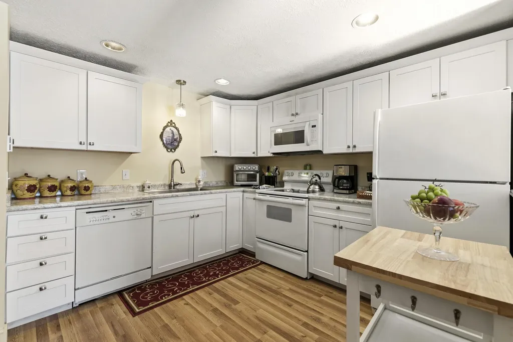 34 Ocean Park Road Saco ME 04072