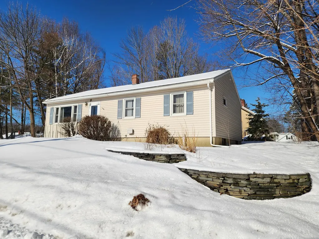 113 Taft Avenue Auburn ME 04210