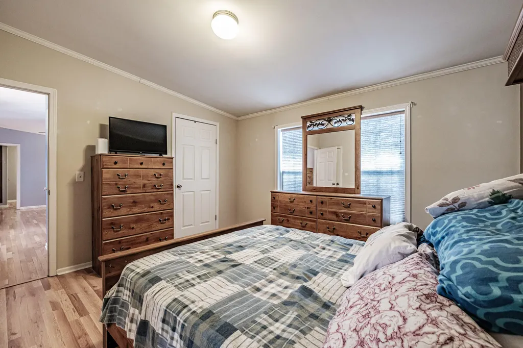 27 Tufton Street Brunswick ME 04011
